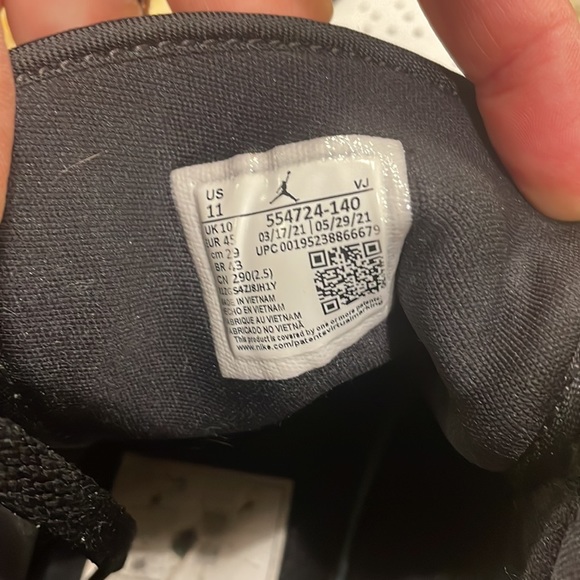 Air Jordan 1 Mid mens - Picture 5 of 10